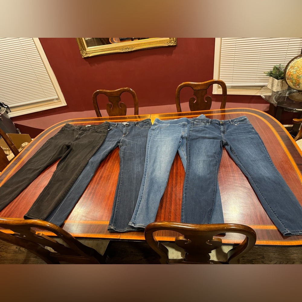 Ava & Viv Women's Jeans in Black, Light Blue, and Dark Blue